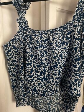 Jcrew nautical, frill sleeve tank extra large